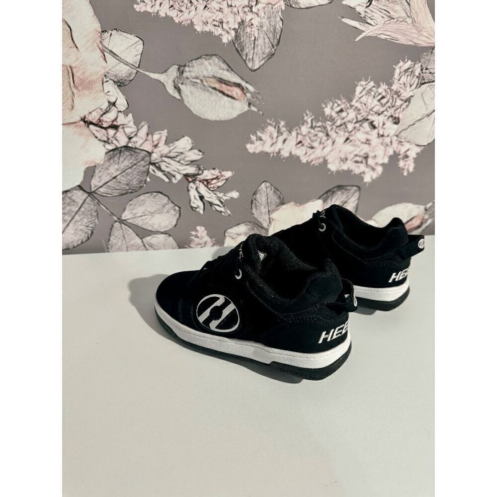Heelys Voyager Black Skate Shoe - Picture 5 of 10